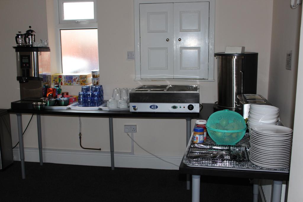 The Premier Lodge Morpeth Bagian luar foto